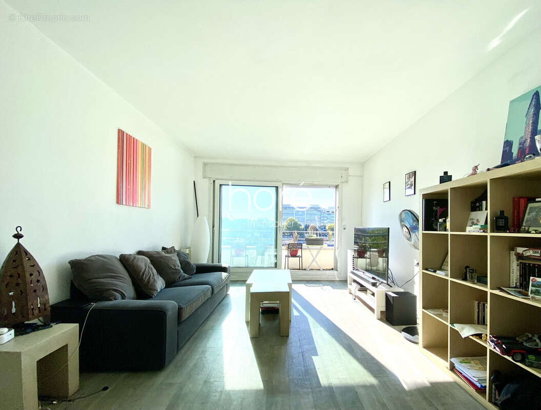 Appartement à ASNIERES-SUR-SEINE