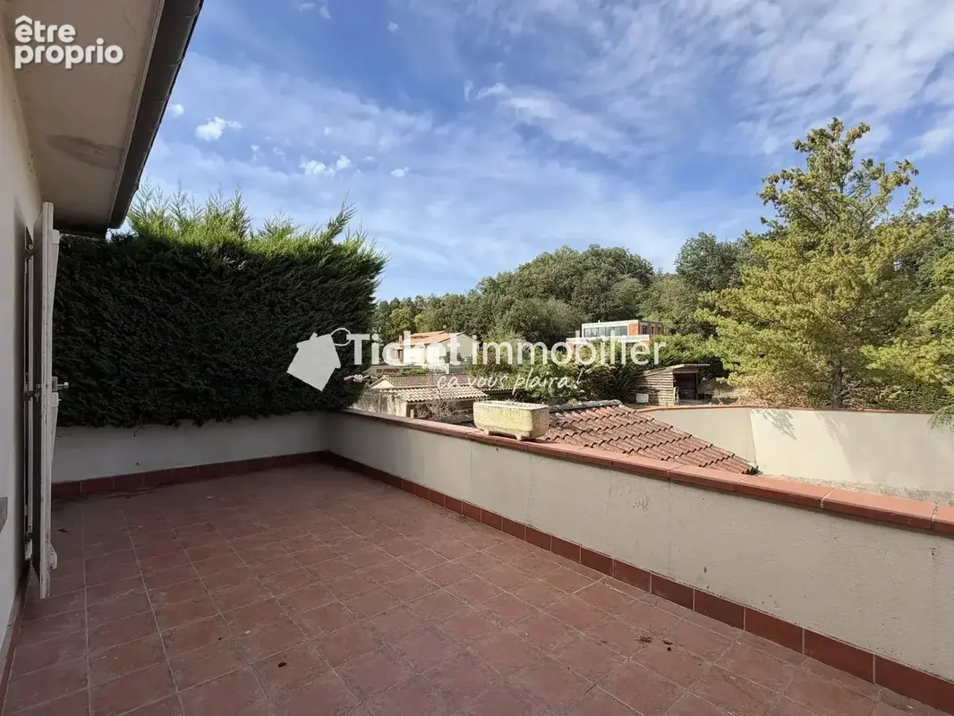 Appartement t2 45m2 pibrac centre, 1er étage, terrasse de 19m2, cuisine et salle d'eau neuves, travaux bien avancés etc ... - photo 6