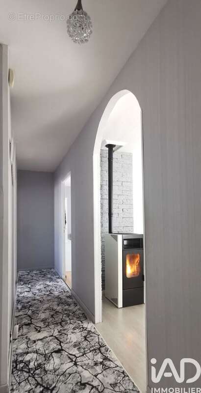 Photo 2 - Maison à TERRASSON-LAVILLEDIEU