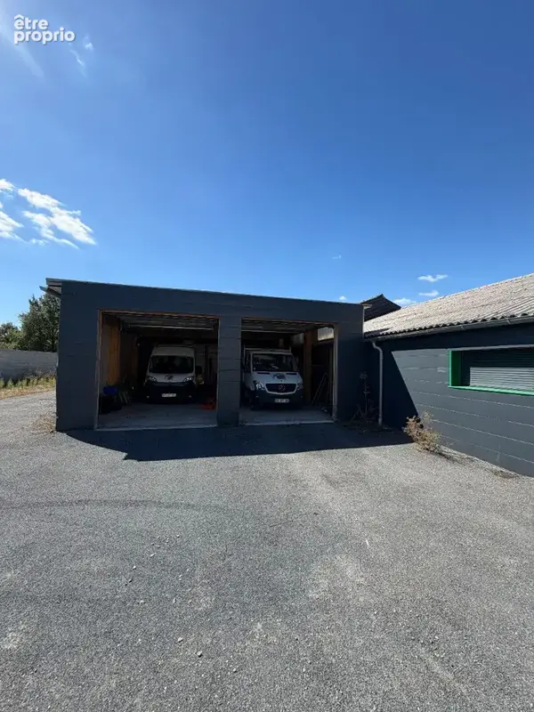 A VENDRE - Local d'activité Saint Junien 370 m² - Proche autoroute - photo 4