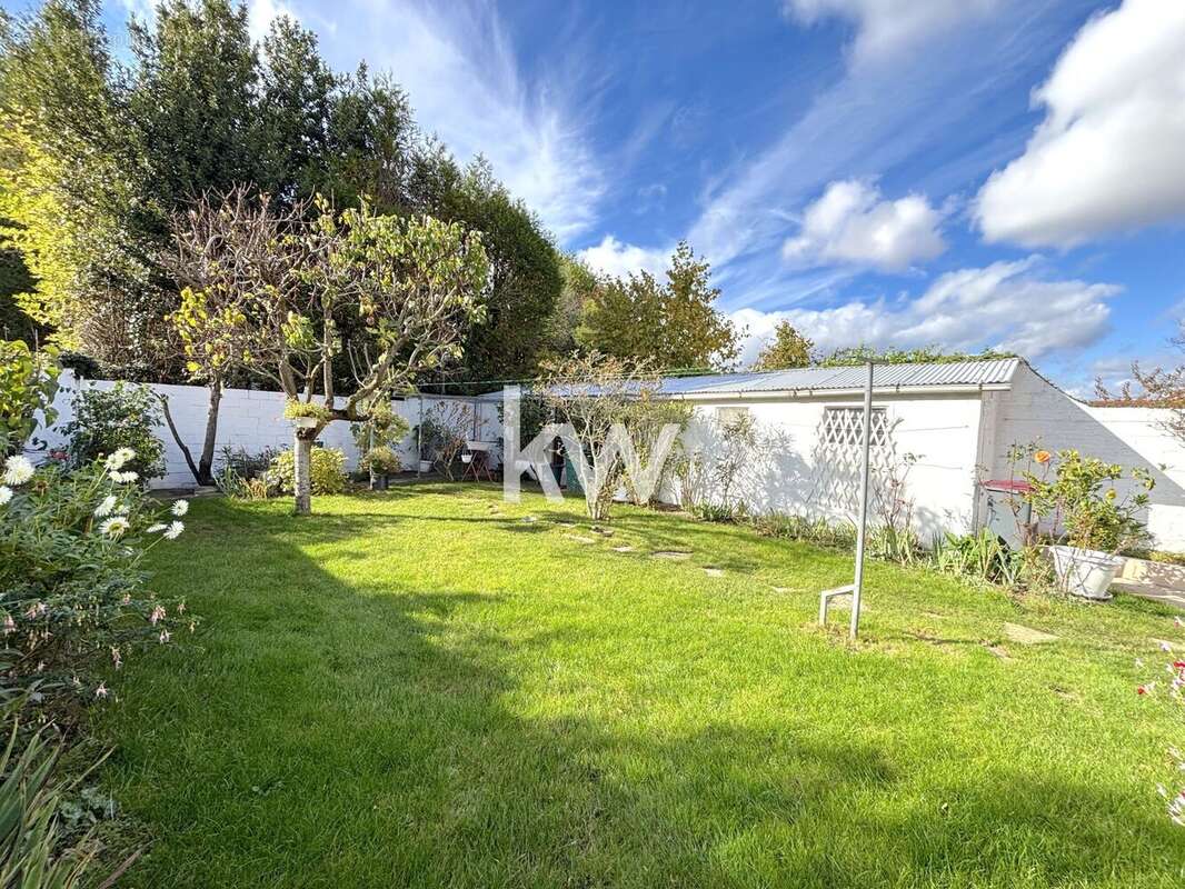 Maison à CORBEIL-ESSONNES