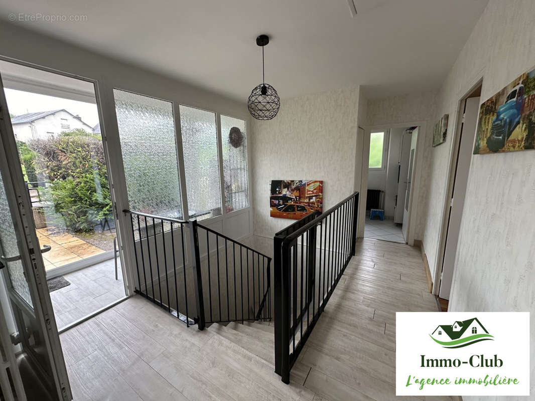 Maison à CHATEAU-CHINON(VILLE)