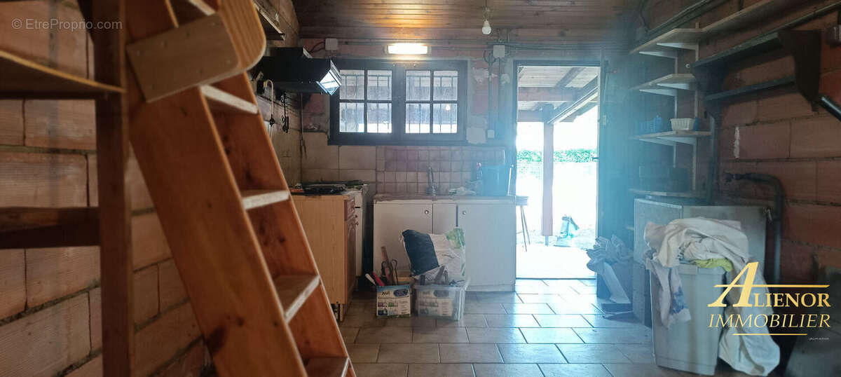 Maison à MOULEYDIER