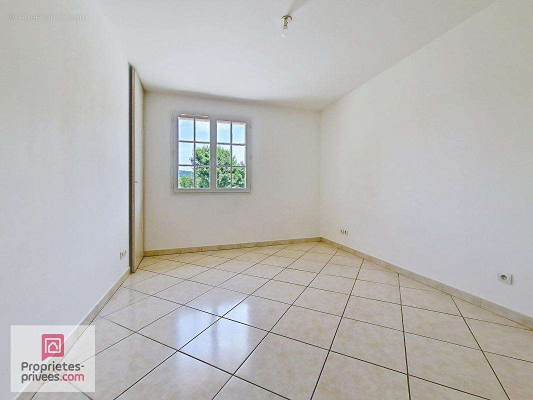 Maison à BREGNIER-CORDON