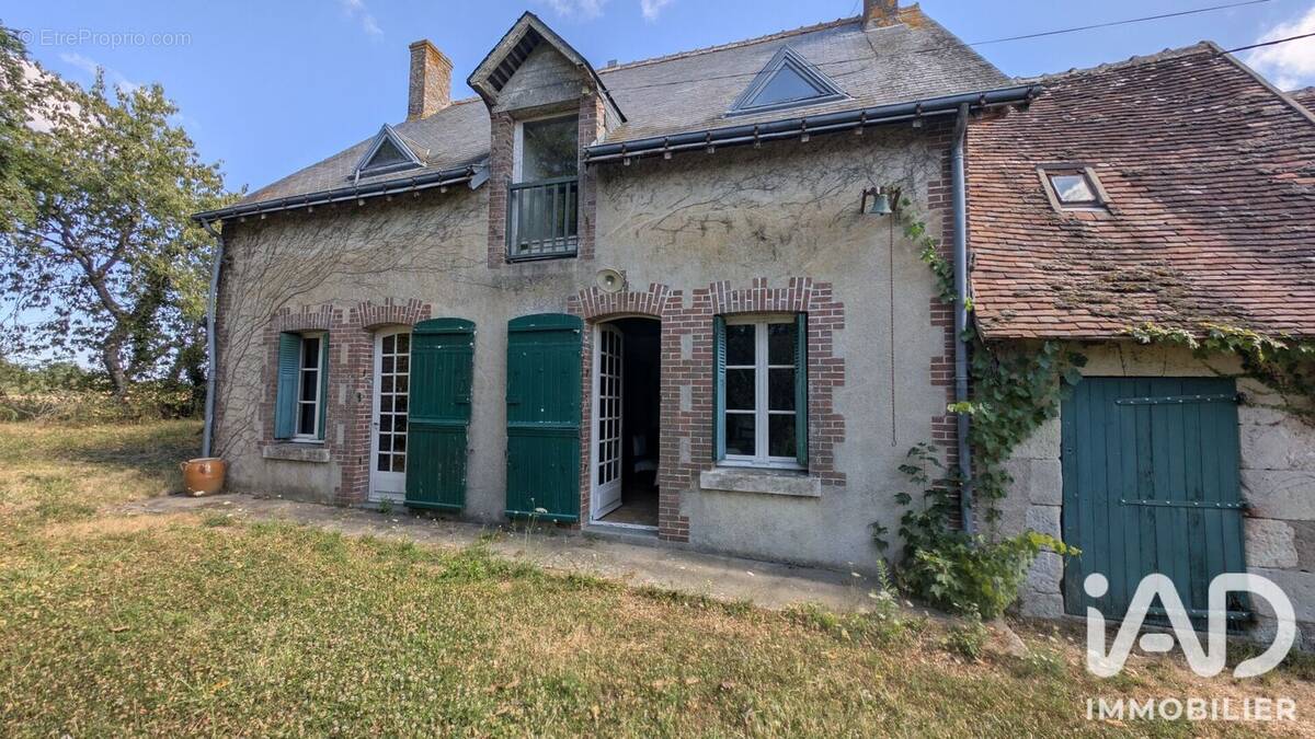 Photo 1 - Maison à SAINT-LAURENT-EN-GATINES