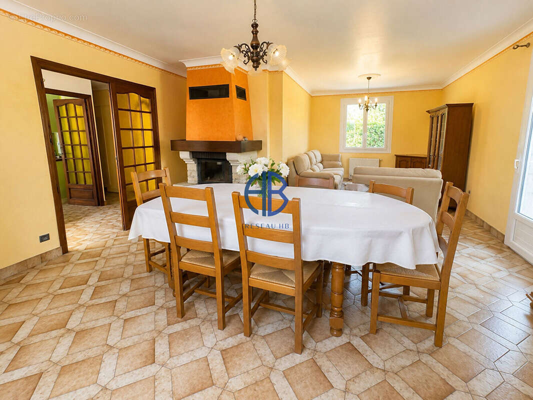 Maison de plain-pied de 90,62 m² avec sous-sol complet sur terrain de 1 050 m² ? Bourgoin-Jallieu - photo 5