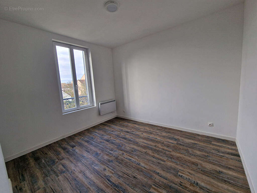 Jolie maison de 100m² sur un sous-sol total, avec jardin à LIMAY - photo 4