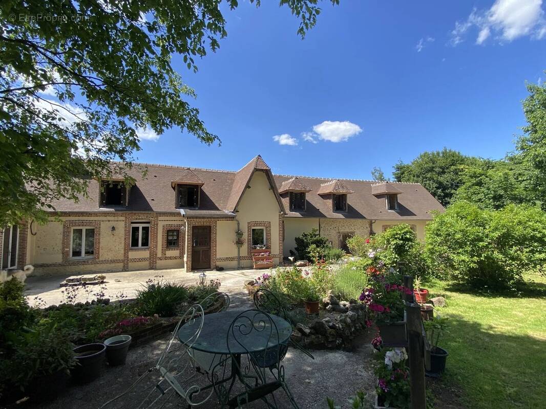 Maison à VERNEUIL-SUR-AVRE