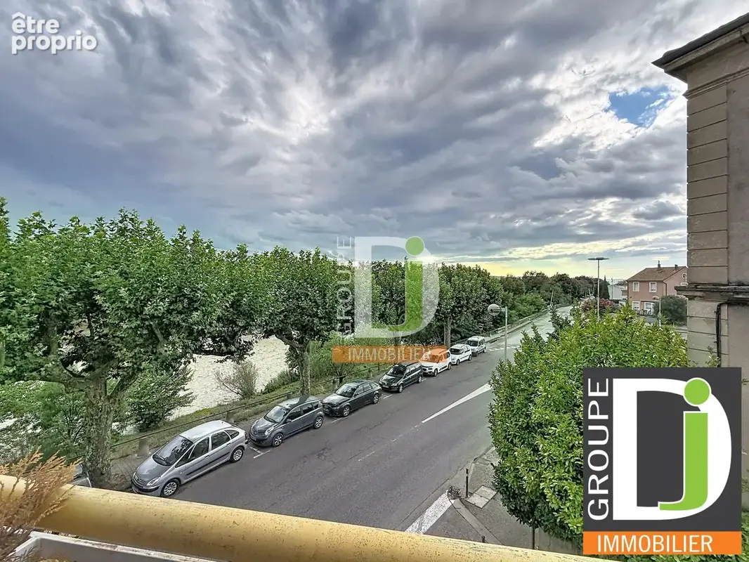 Appartement 65 m² à Crest  - photo 4