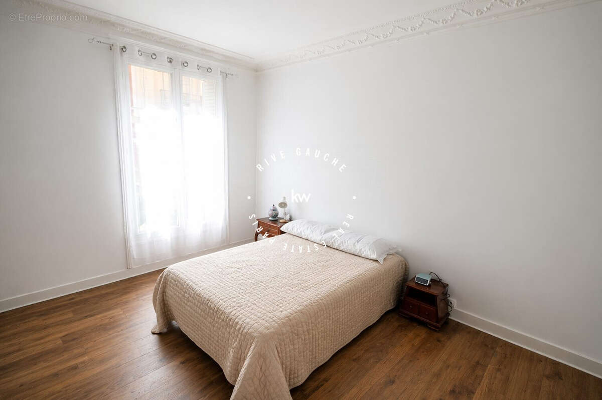 Appartement à PARIS-15E