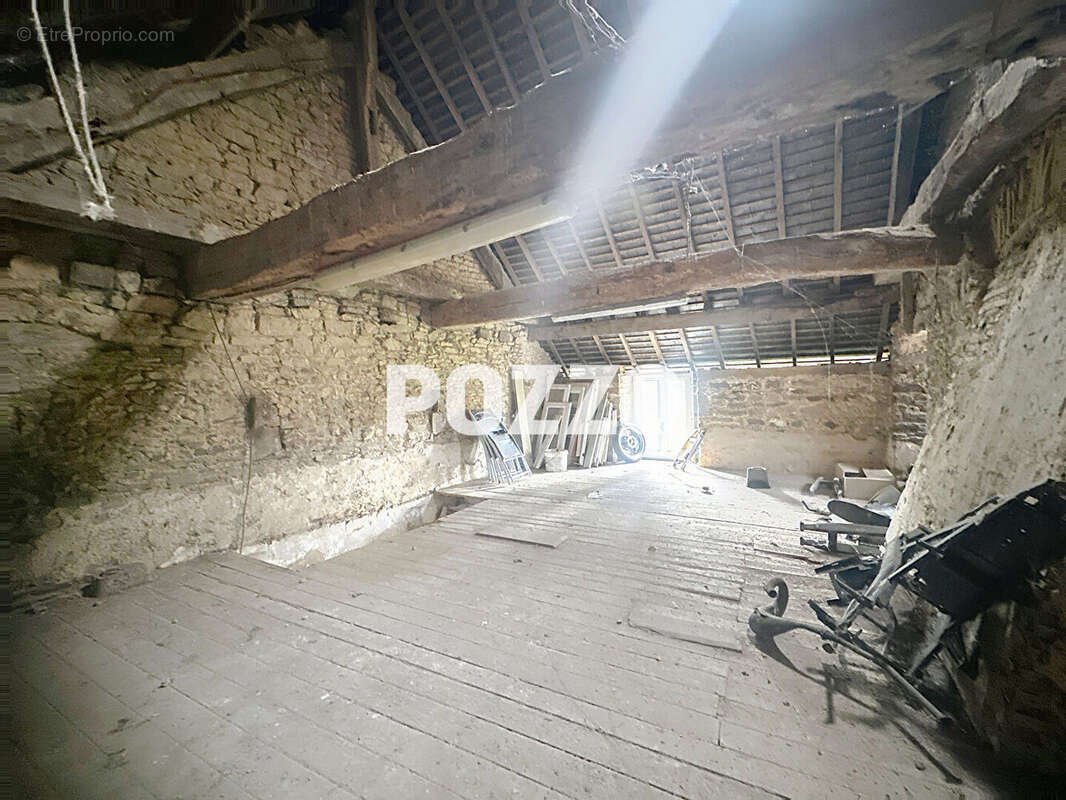 Maison à ISIGNY-LE-BUAT