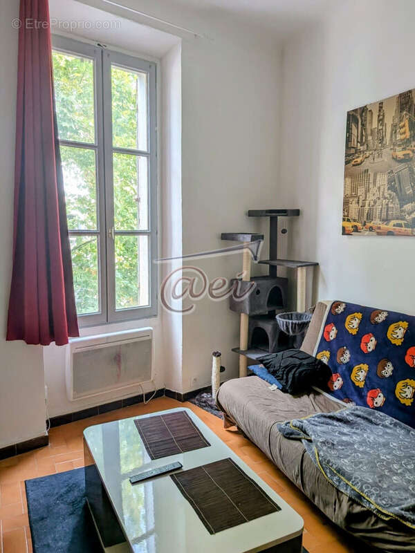 Appartement à SAINT-MAXIMIN-LA-SAINTE-BAUME