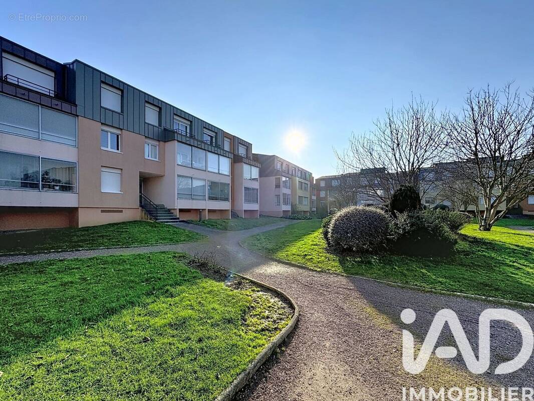 Photo 1 - Appartement à COURSEULLES-SUR-MER