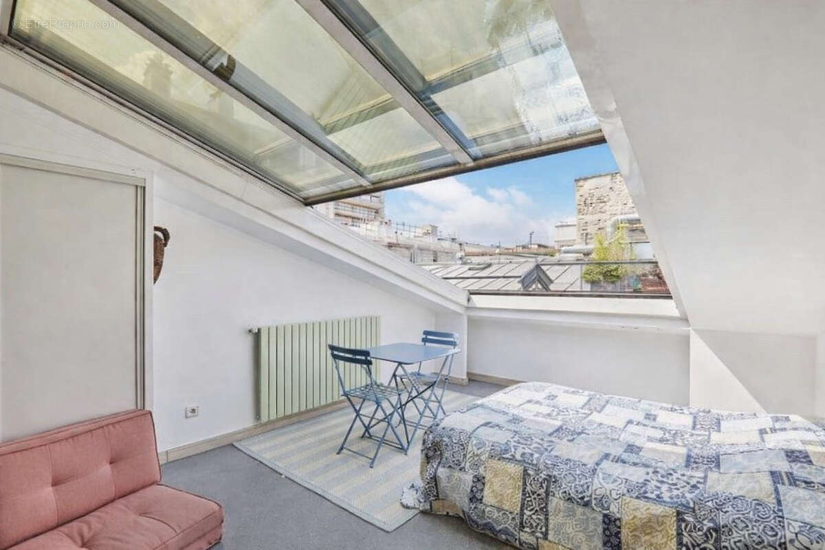 Appartement à PARIS-11E