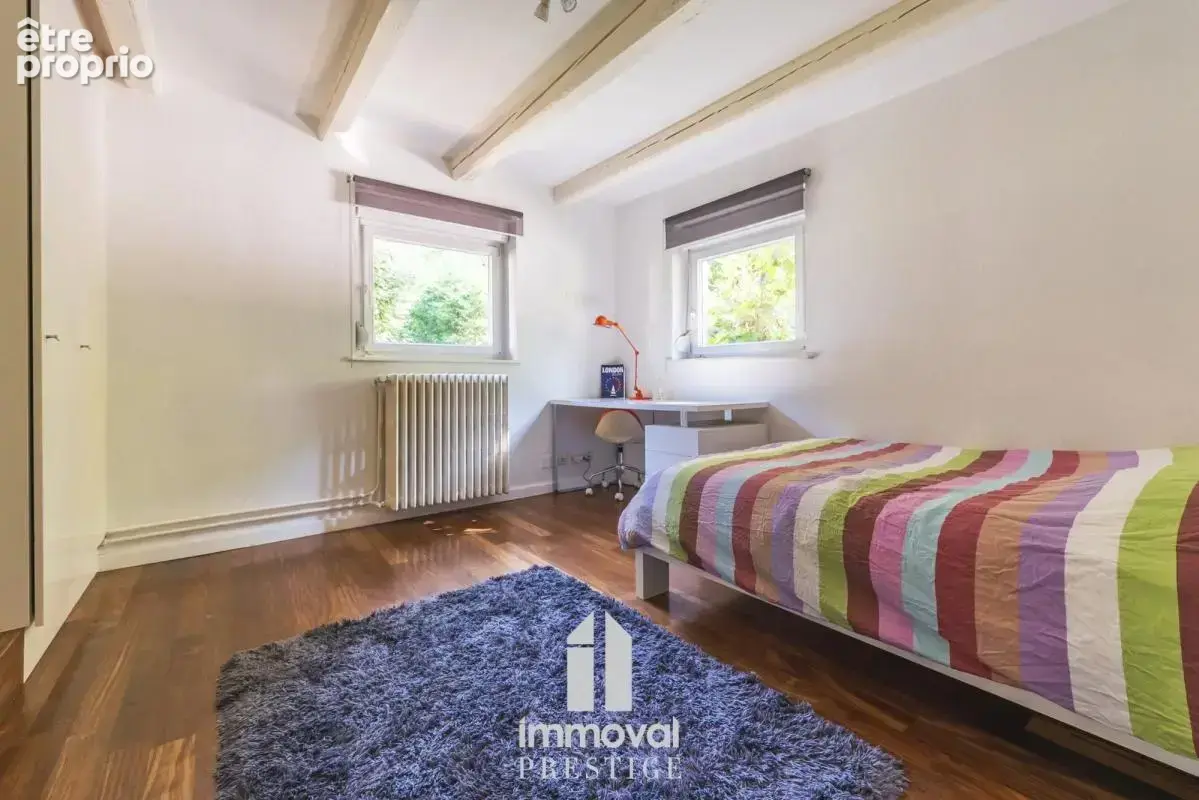Robertsau-maison 208m2-5 ares - photo 9