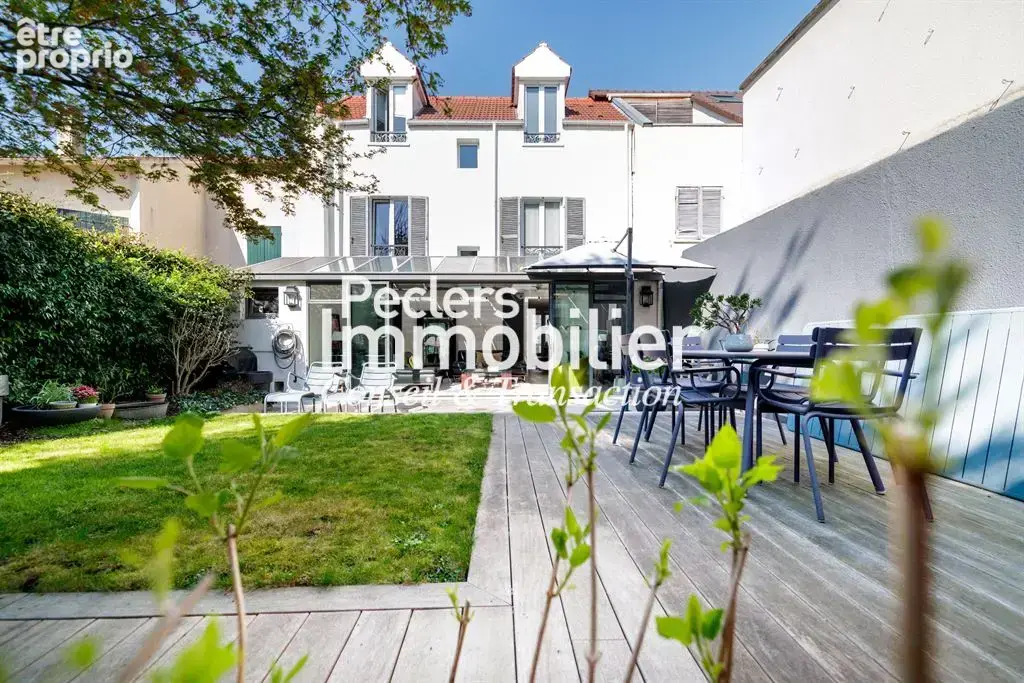 Maison de charme d’exception en cœur de ville – 173 m² – Terrasse – Dépendances - photo 13