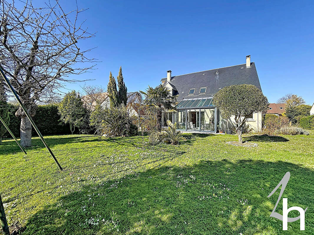 Maison à VILLONS-LES-BUISSONS