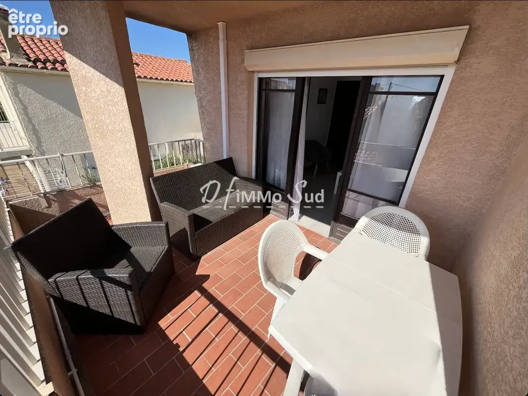 Appartement t4 avec terrasse et parking - apercu mer et jardin - photo 7