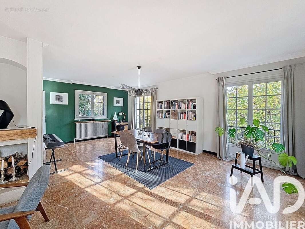 Photo 2 - Maison à BRUNOY