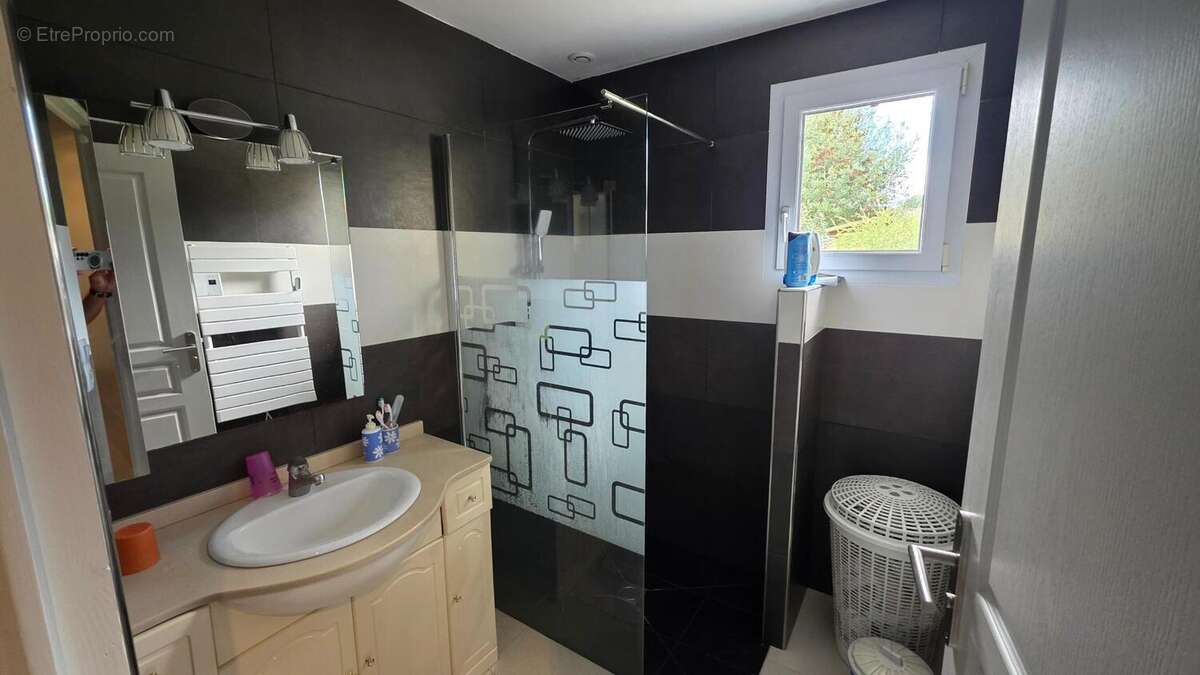 Photo 7 - Maison à MINIAC-MORVAN