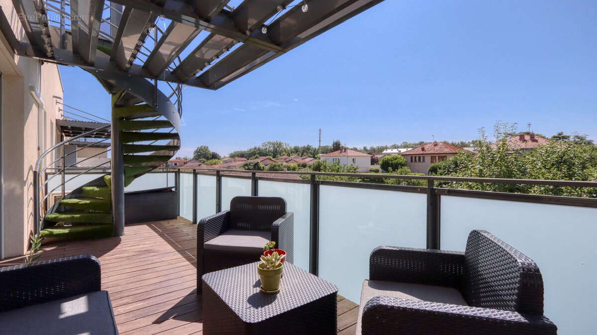 Appartement à FEYZIN