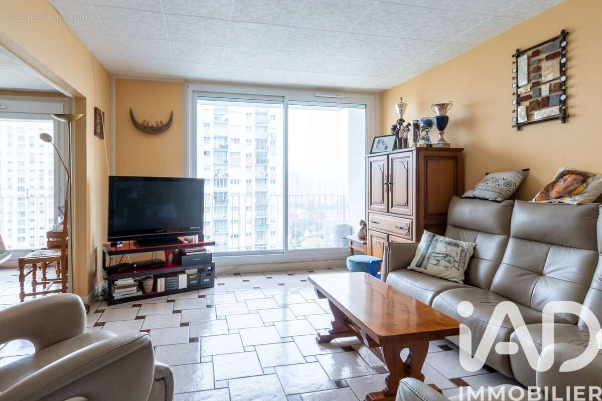 Photo 2 - Appartement à EPINAY-SUR-SEINE