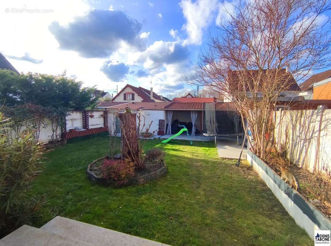 Maison à SAINT-BRICE-SOUS-FORET