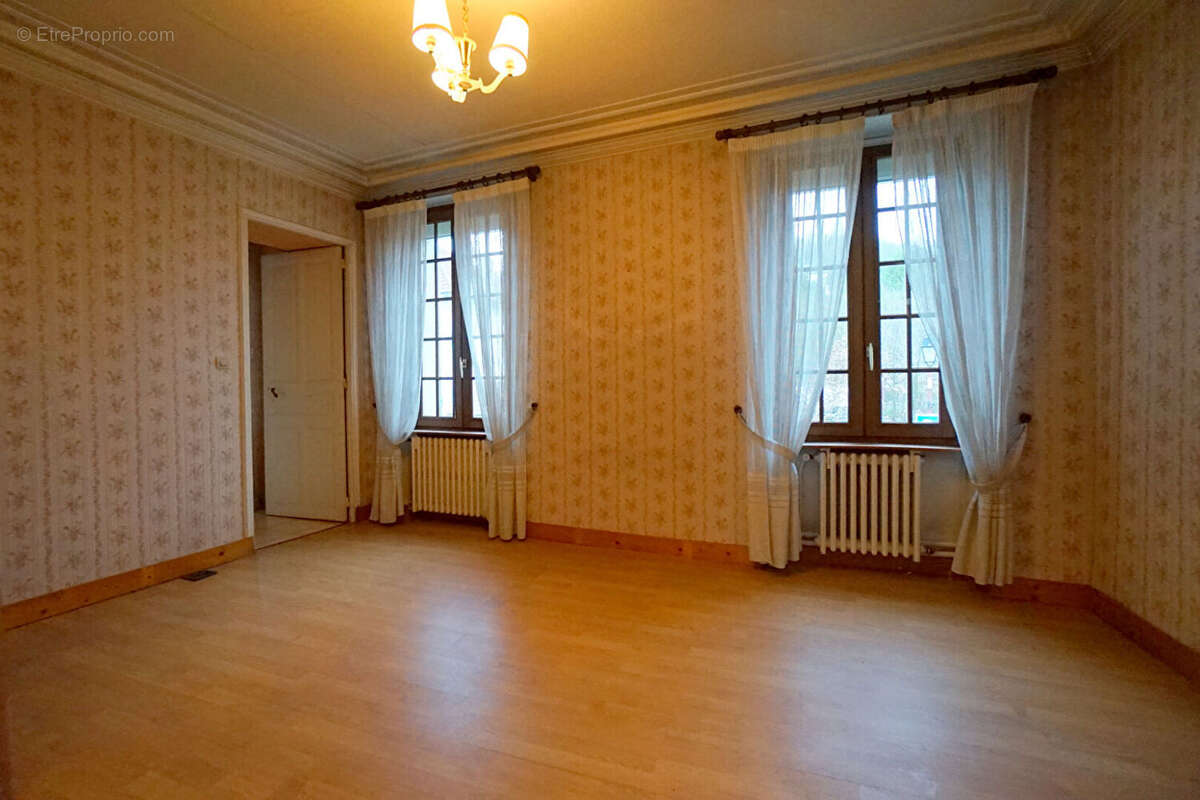 Maison à NEZEL