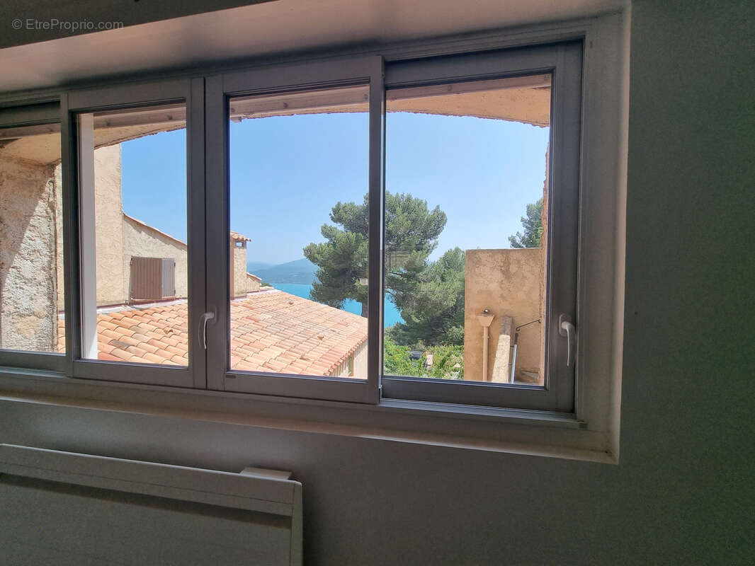 Appartement à SAINTE-CROIX-DU-VERDON