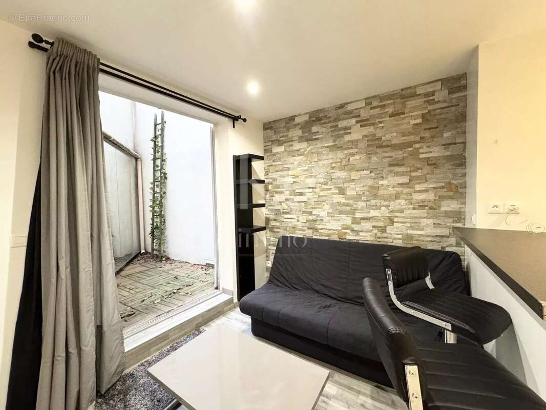 Appartement à PARIS-6E