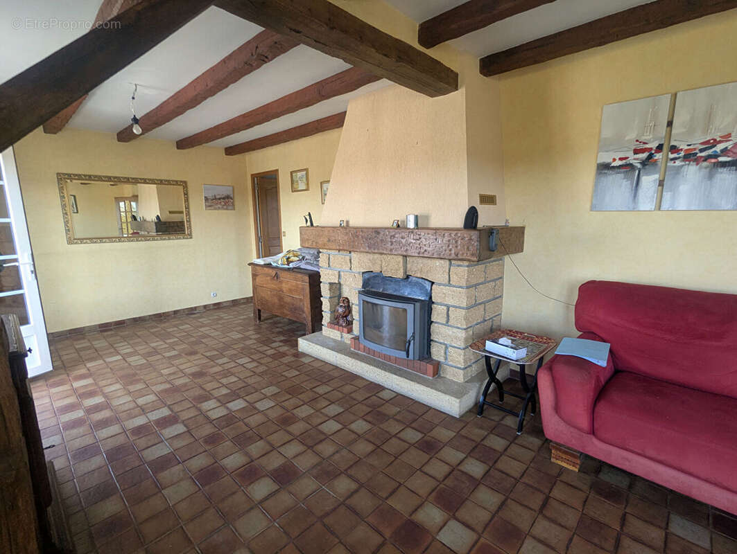 Maison à SAINT-OUEN-SUR-LOIRE