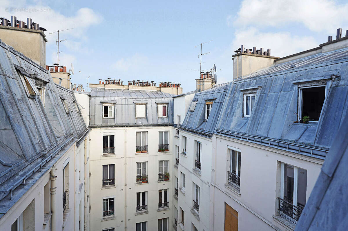 Appartement à PARIS-18E