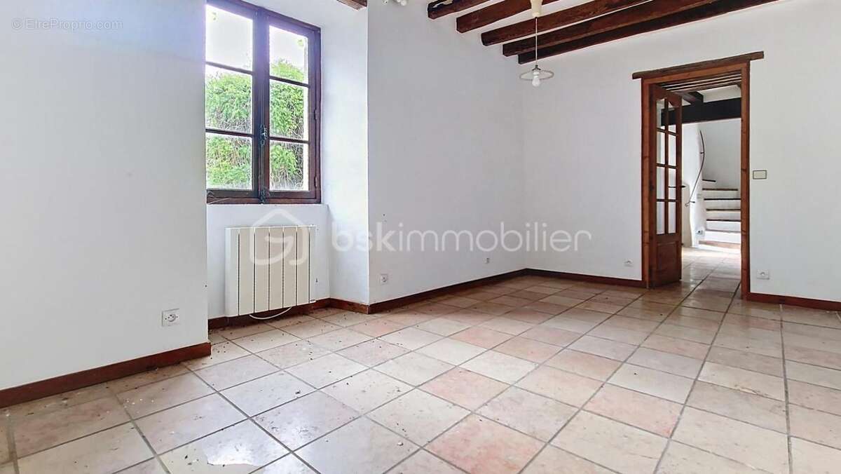 Maison à MONTMIRAIL