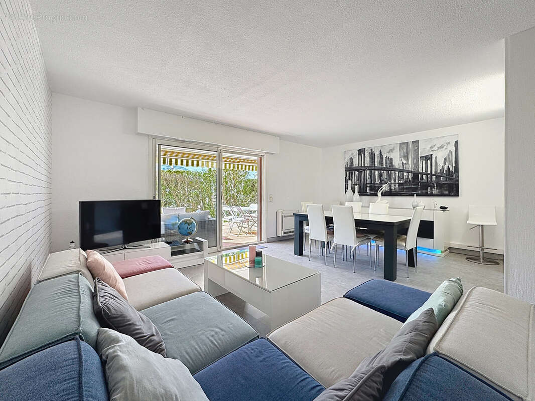 Appartement à SAINT-RAPHAEL