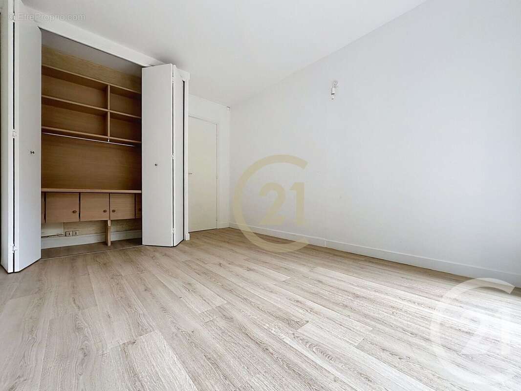 Appartement à FONTENAY-SOUS-BOIS