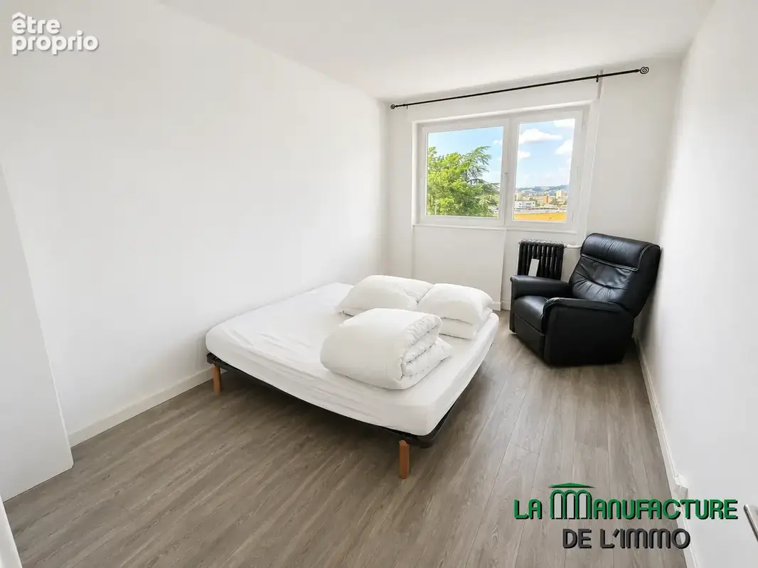 Appartement t5 + garage - secteur parc de l'europe - photo 8