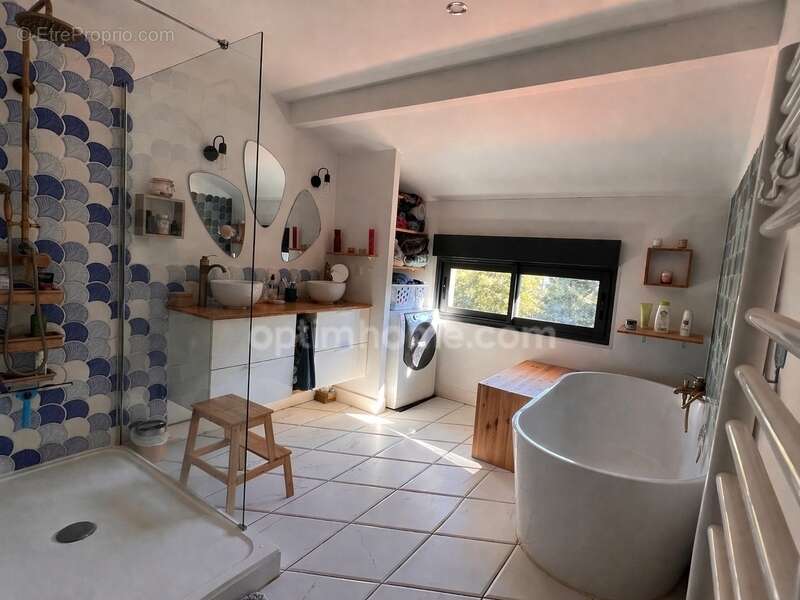 Maison bordelaise rénovée avec piscine - 120 m2 - 3 chambres- Cave de 60m2- - photo 6