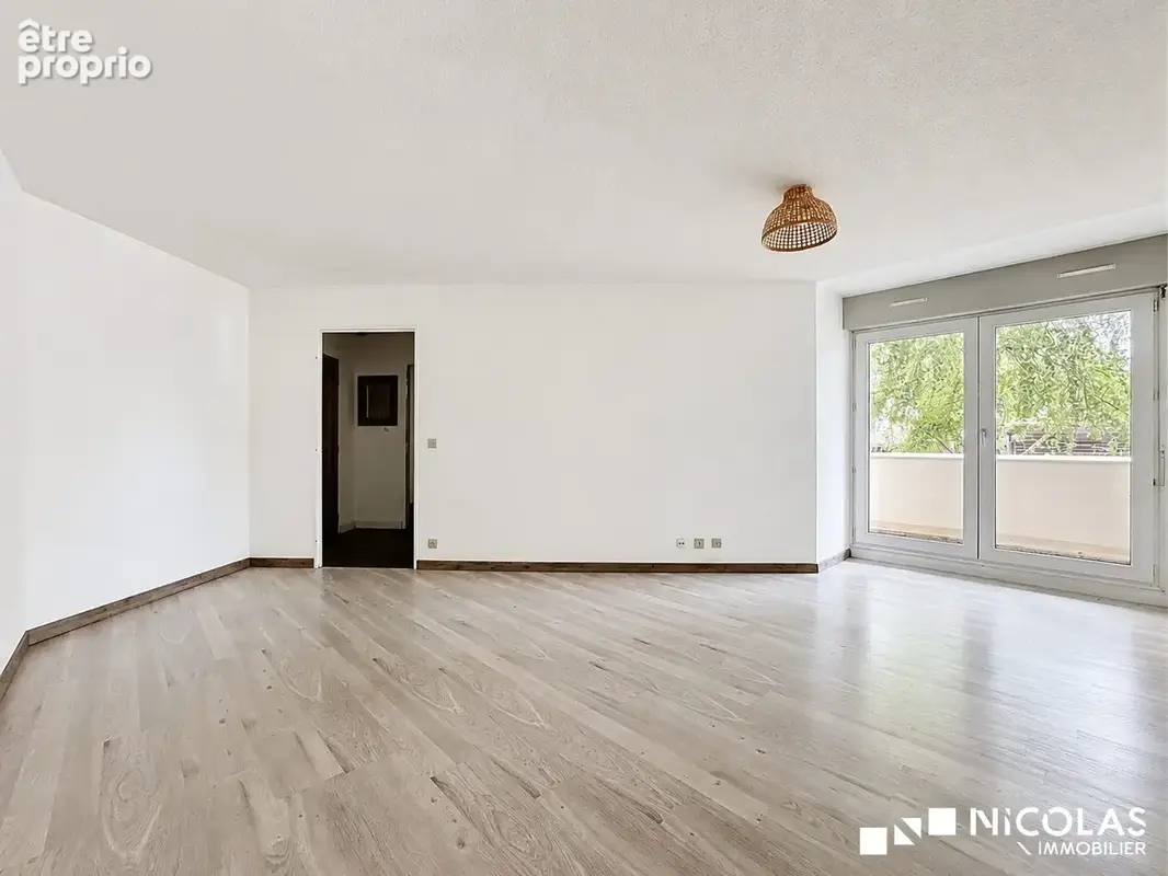 Appartement 2 pièces 47 m² à vendre à Bordeaux (33000) - photo 2