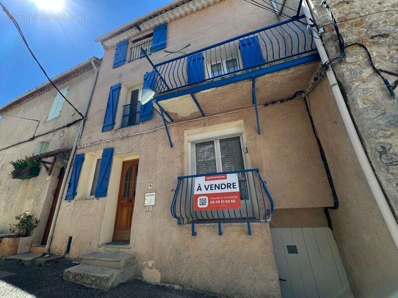 Maison à VINON-SUR-VERDON