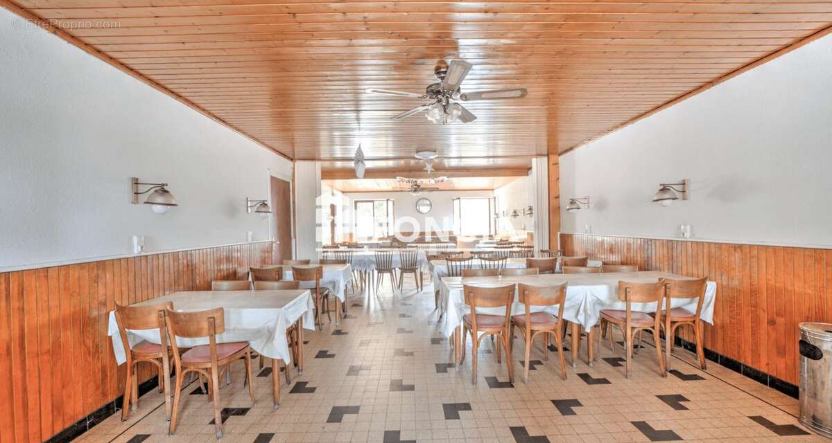 Maison à usage d'habitation et de commerce – Ancien restaurant avec chambres – Fort potentiel à Léaz - photo 3