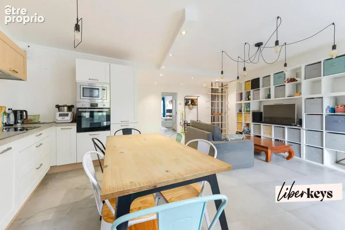 Nantes Chantenay — Grand T4 lumineux de 80 m² avec balcon, garage et 3 chambres - photo 9