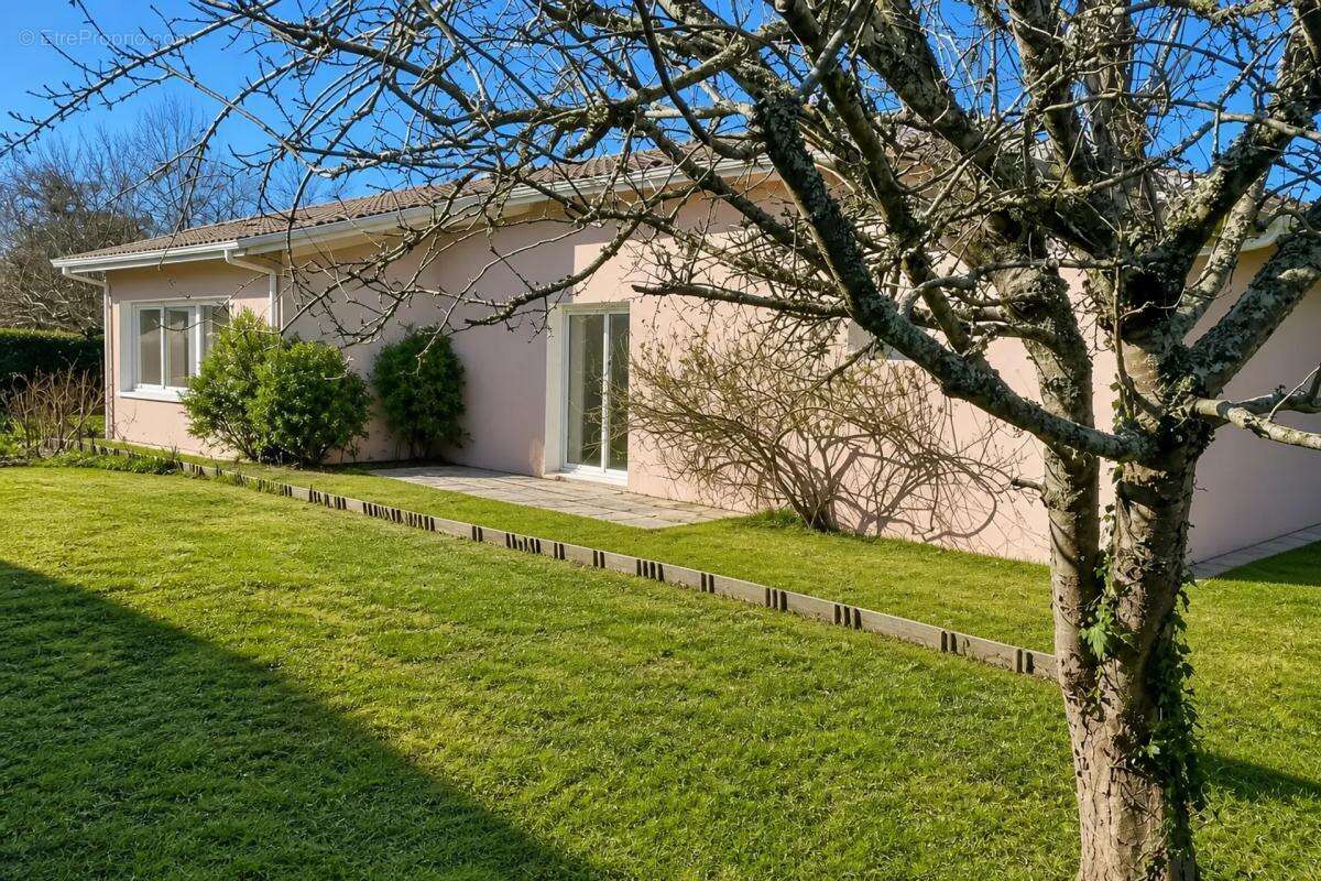 Maison de plain-pied avec fort potentiel - photo 2