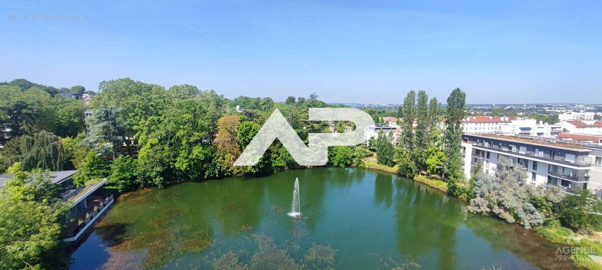 Appartement à RUEIL-MALMAISON