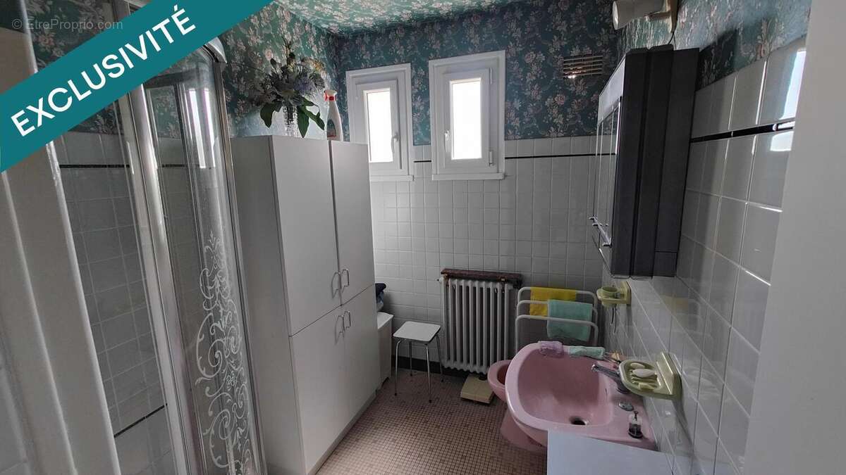 Maison 92 m² à Neufchelles  - photo 7