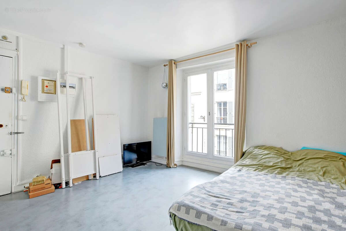 Appartement à PARIS-11E
