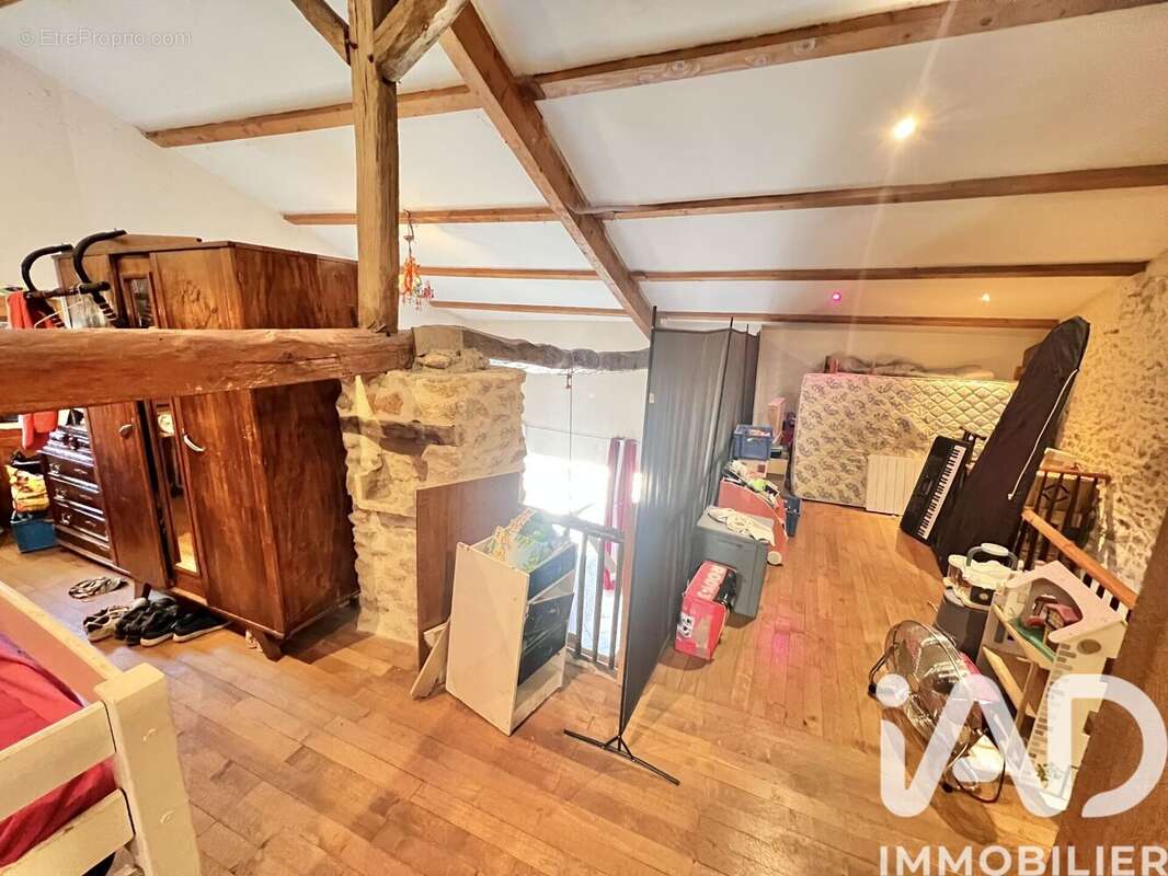 Photo 5 - Maison à SOMMIERES-DU-CLAIN