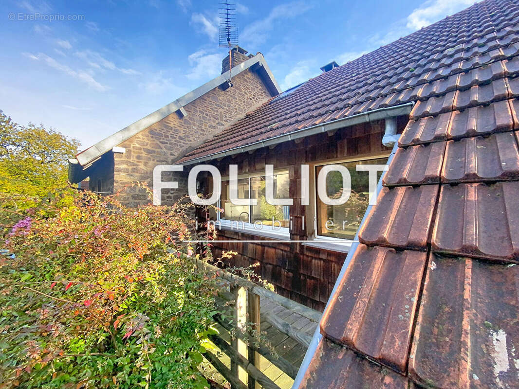 Maison à SAINT-PLANCHERS