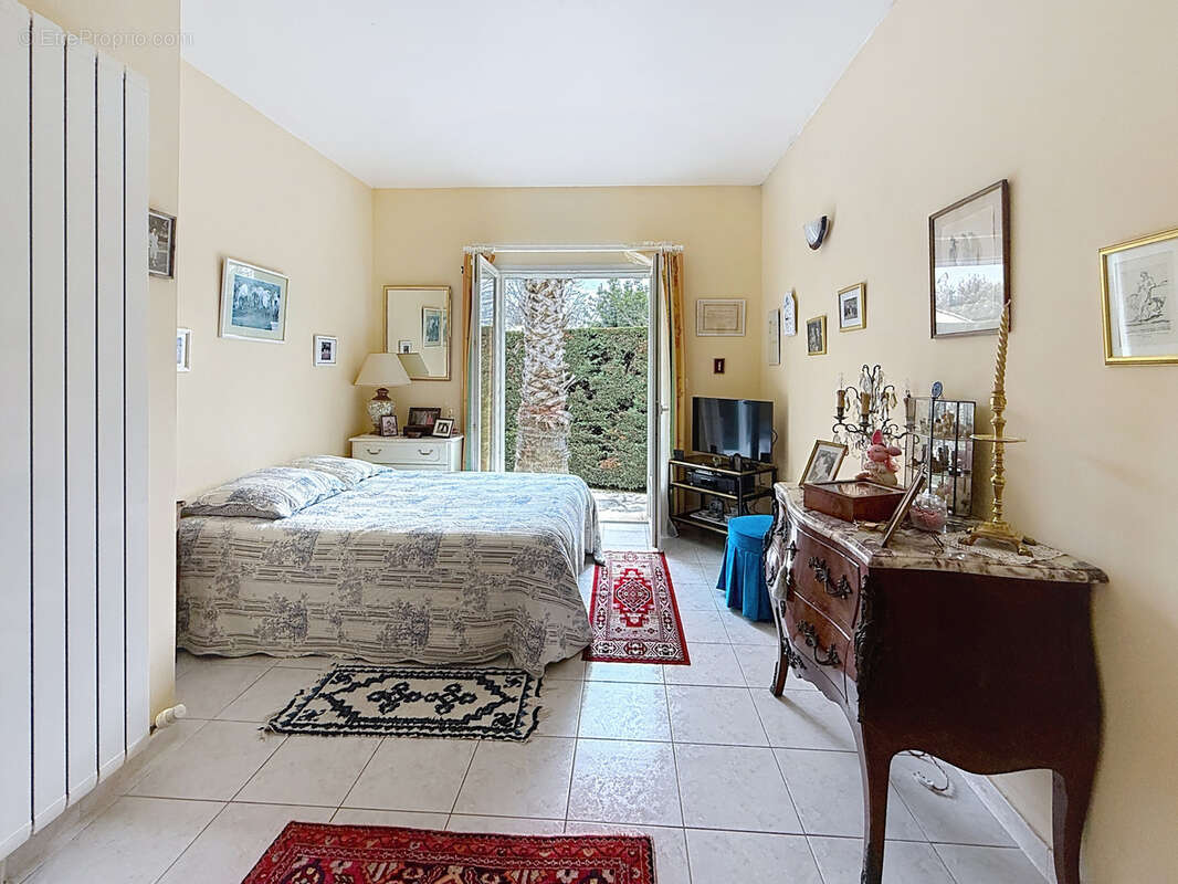 Maison à UZES