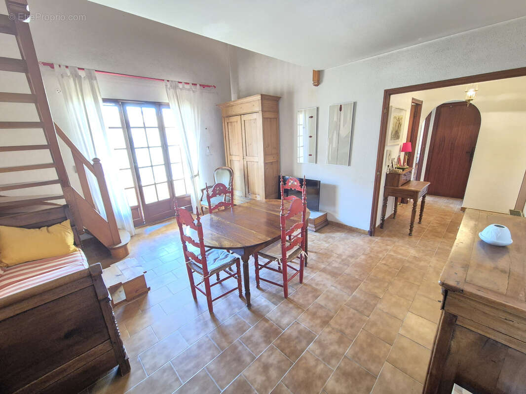 Appartement à HYERES