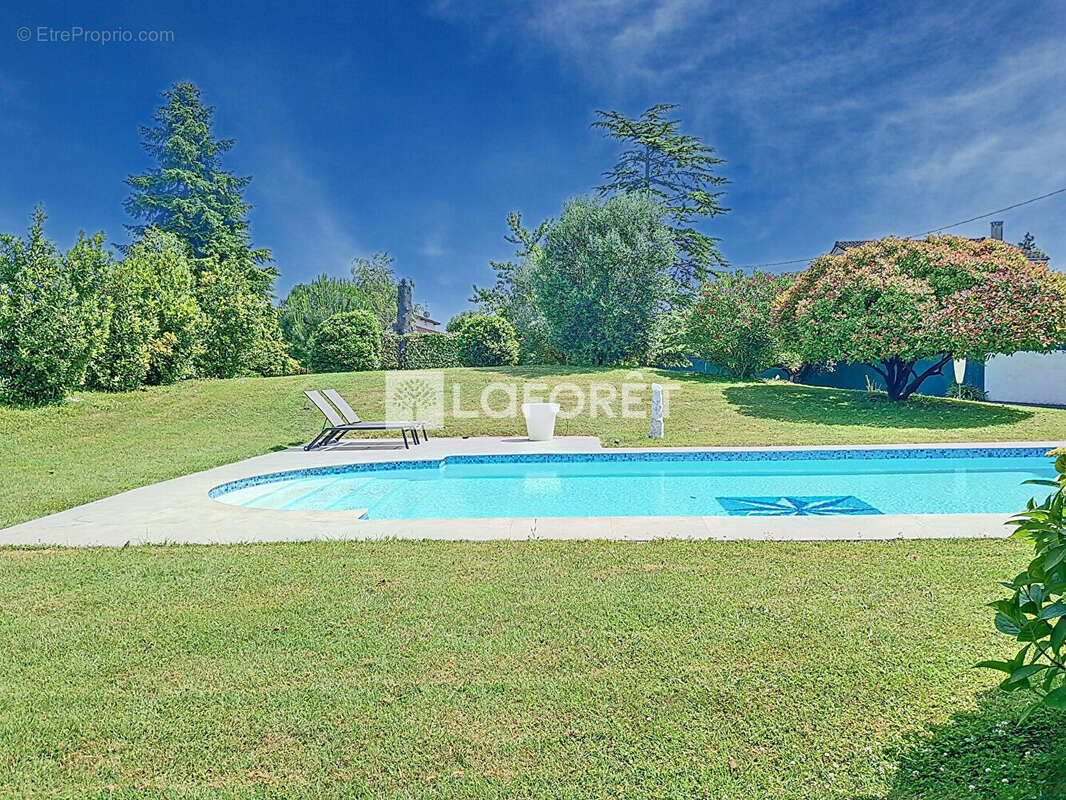 Maison à FENOUILLET